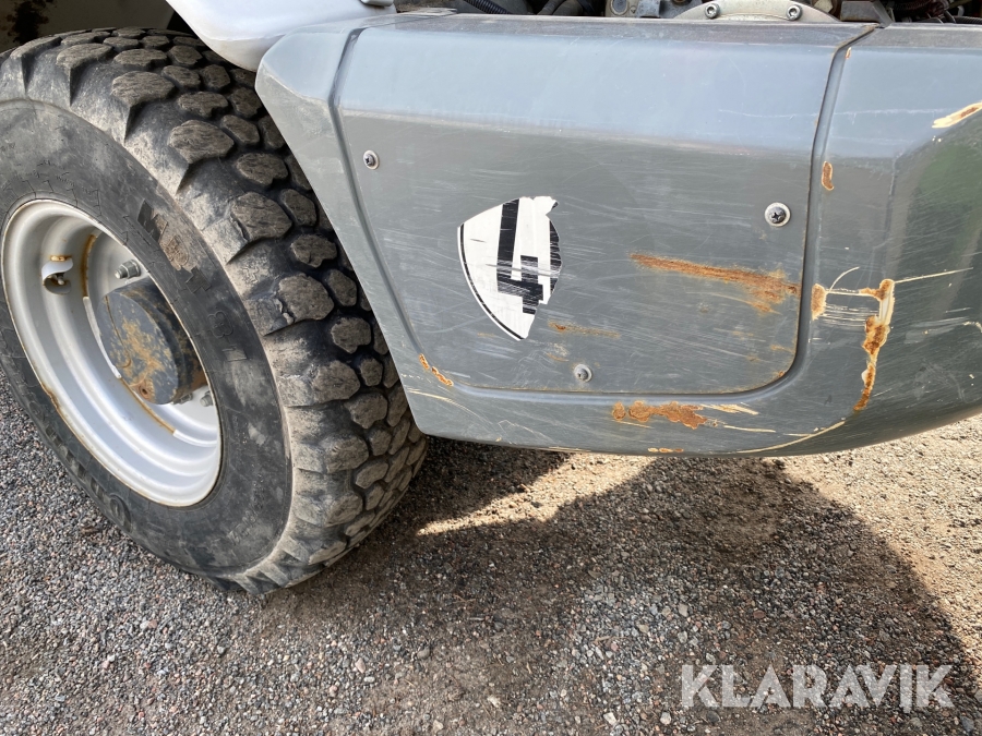 Hjullastare Kramer 352 med redskap