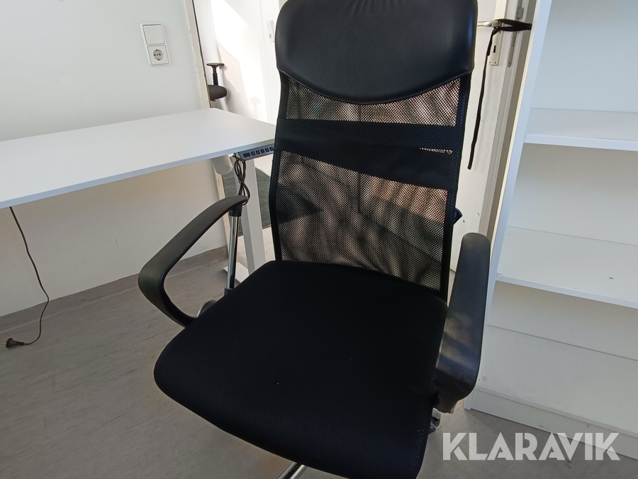 Diverse kontorsmöbler