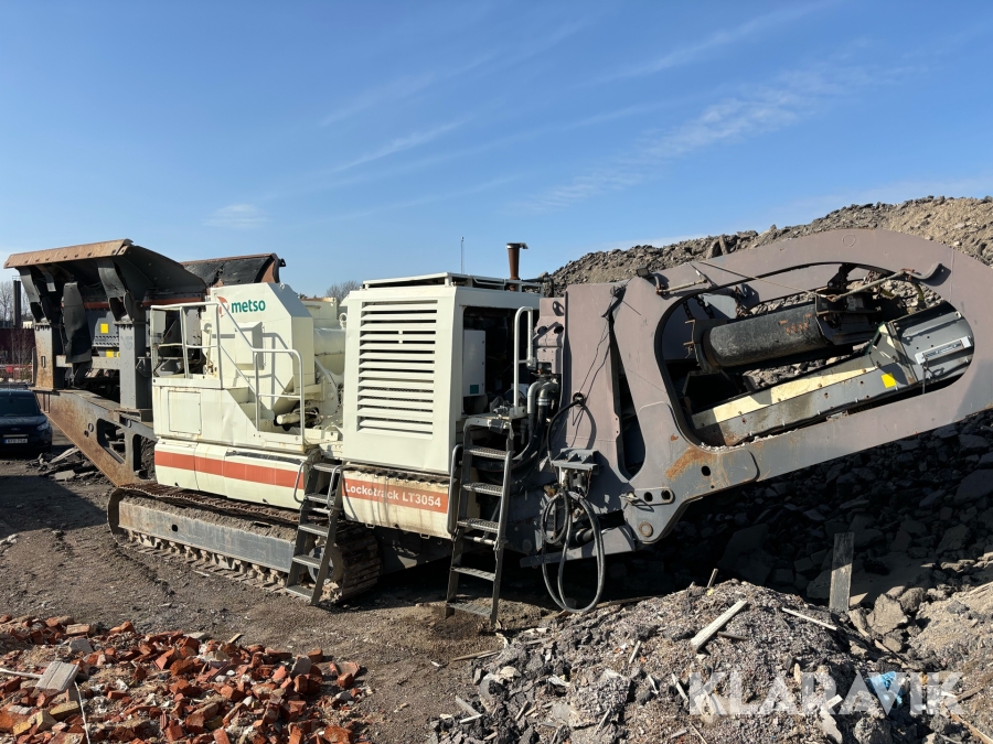 Larvburet krossverk Metso Lokotrack LT 3054