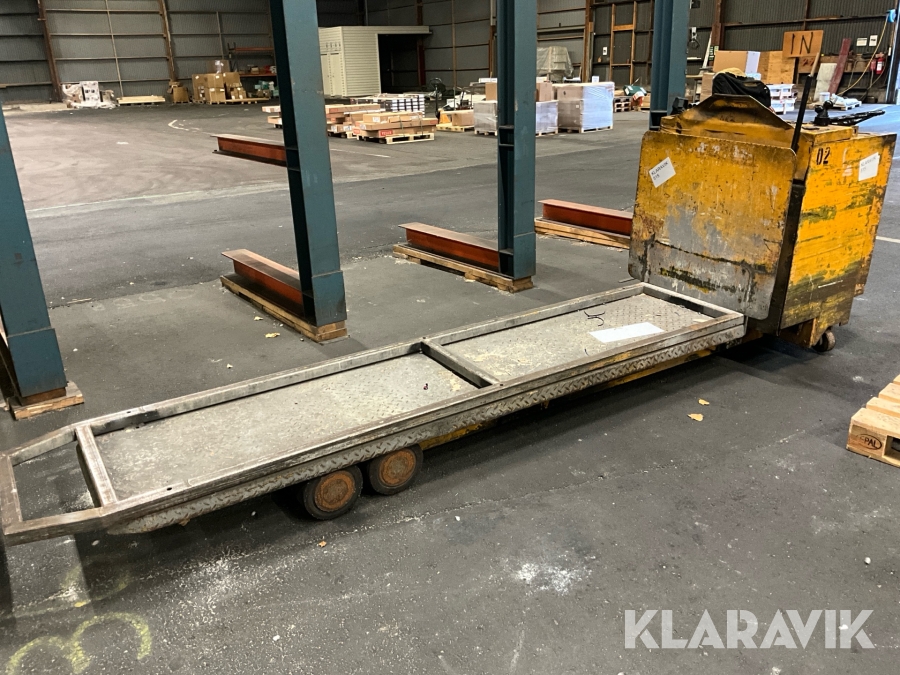 Truck Jungheinrich 882 ETH för långgods