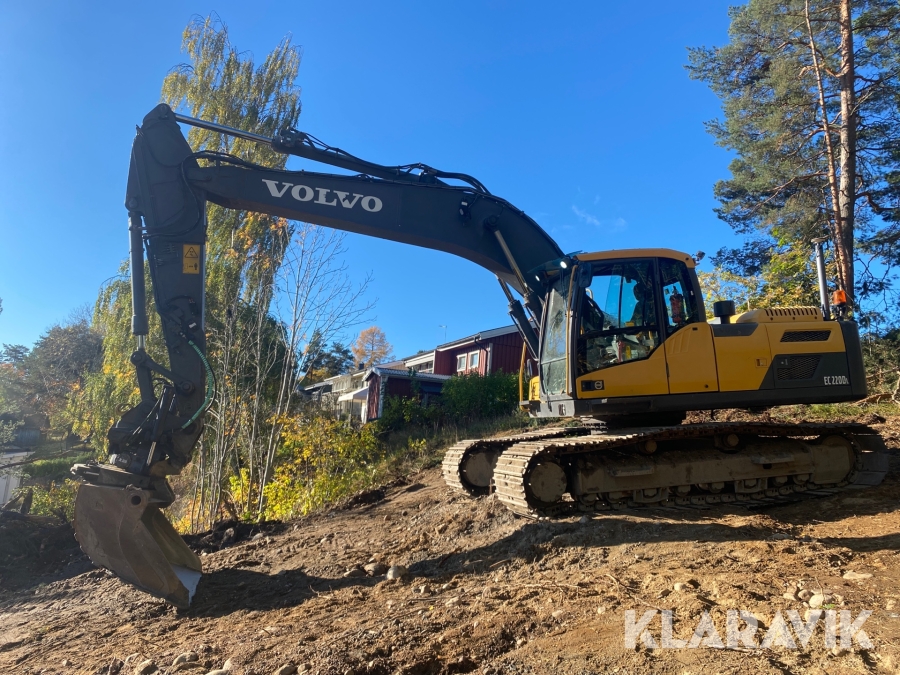 Grävmaskin Volvo EC220DL med grävsystem