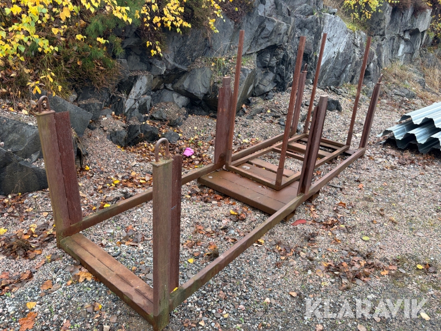 Materialställ 2 st