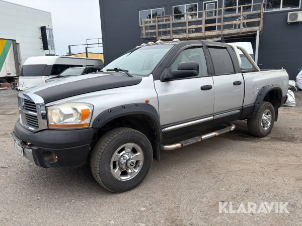 Pickup Dodge RAM 2500 Quad cab 5.9 Cummins 4x4
