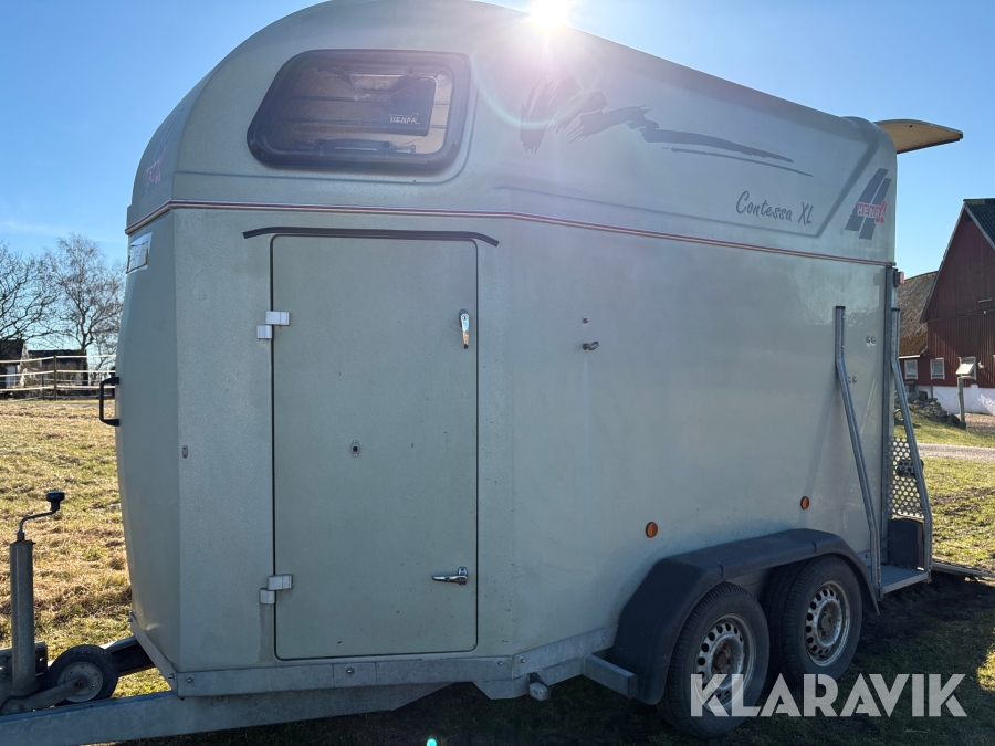 Hästtransport / Hästsläp Henra Contessa XL