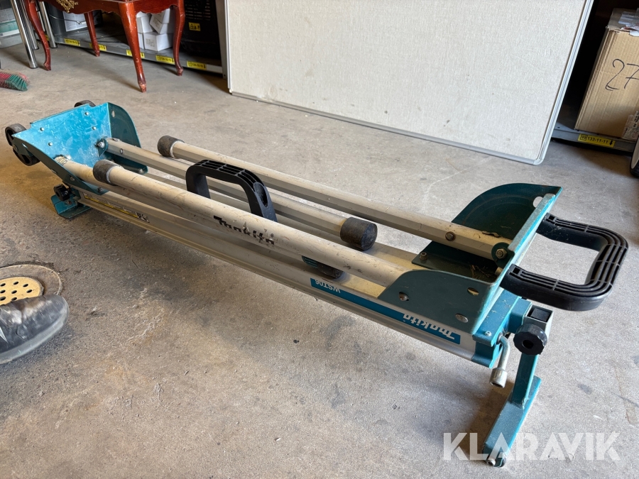 Sågbord Makita WST06