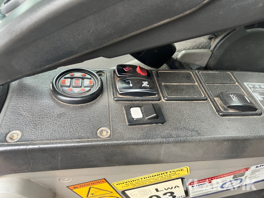 Grävmaskin Volvo EC240CL, Örebro, Klaravik auktioner