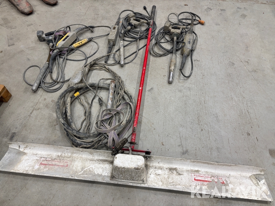 Parti med betongmaskiner Wacker Neuson IRSE-FU45/230 Laser