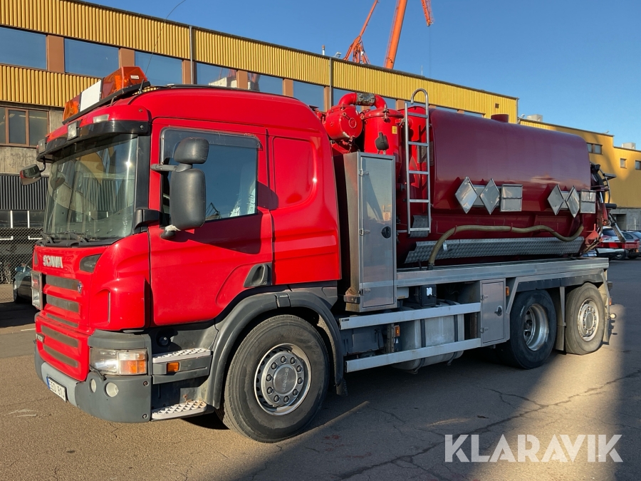 Slamsugarbil Scania P420 6x2*4