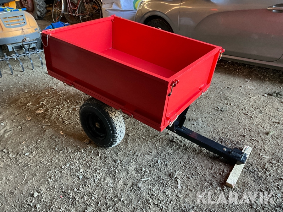 Kärra till gräsklippare Tippkärra