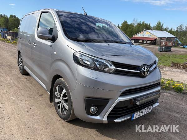 Skåpbil Toyota Proace