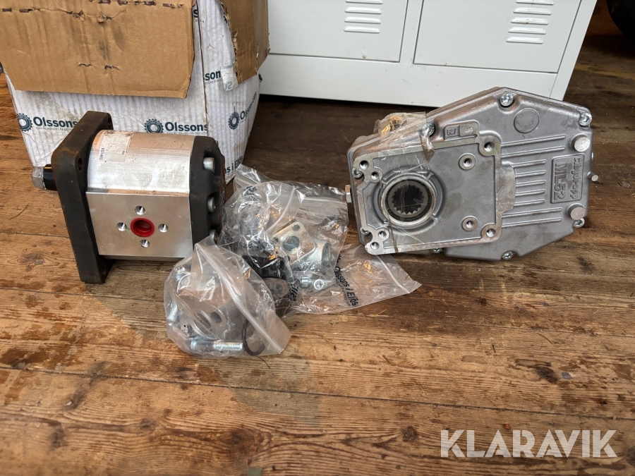 Hydraulpump med växellåda