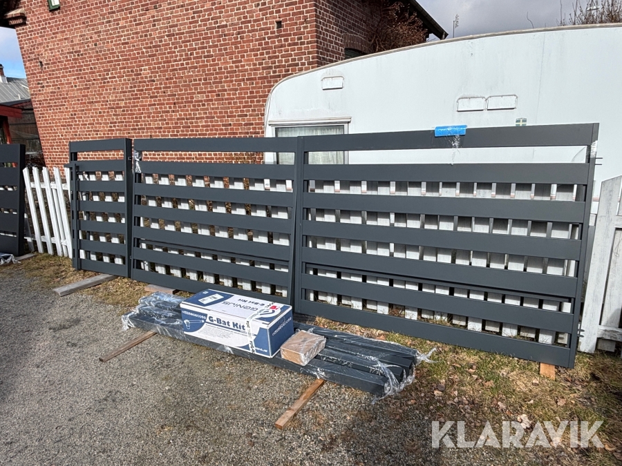 Motorstyrd dubbelgrind med gånggrind grå 4m + 1m