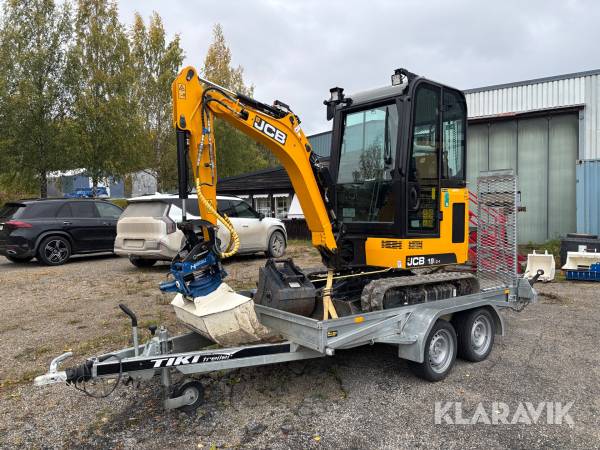 Grävmaskin JCB 19 C-1 PC med släp & flera redskap