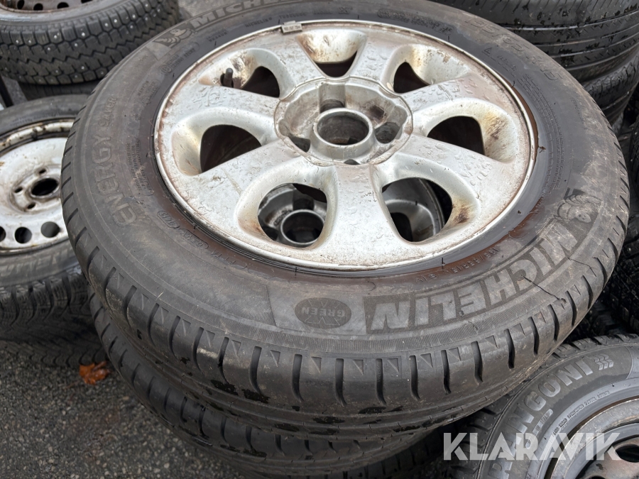 Bildäck med fälg Michelin Energy Saver - 195/65 R 15 4 st