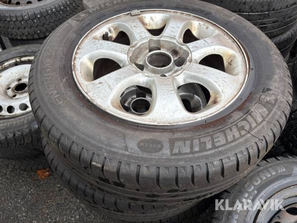 Bildäck med fälg Michelin Energy Saver - 195/65 R 15 4 st