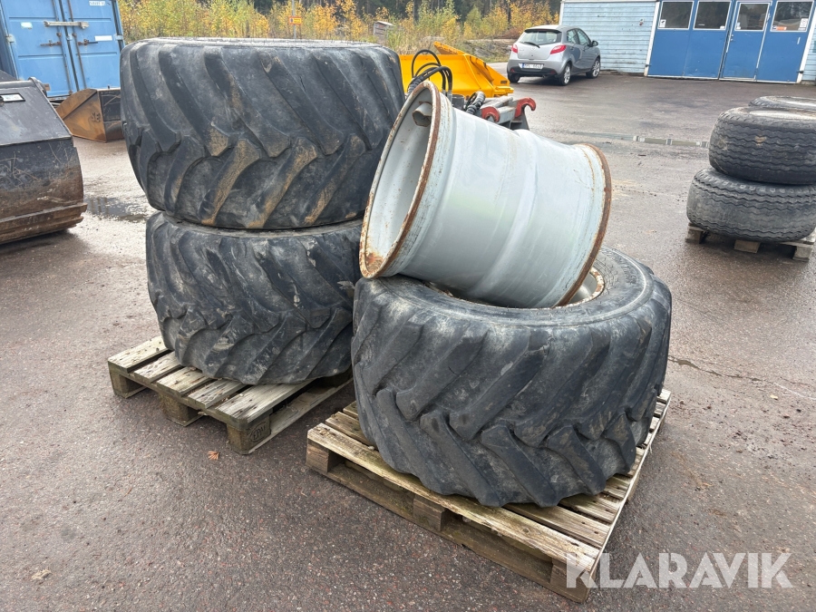 Entreprenaddäck BKT 600/40-22.5