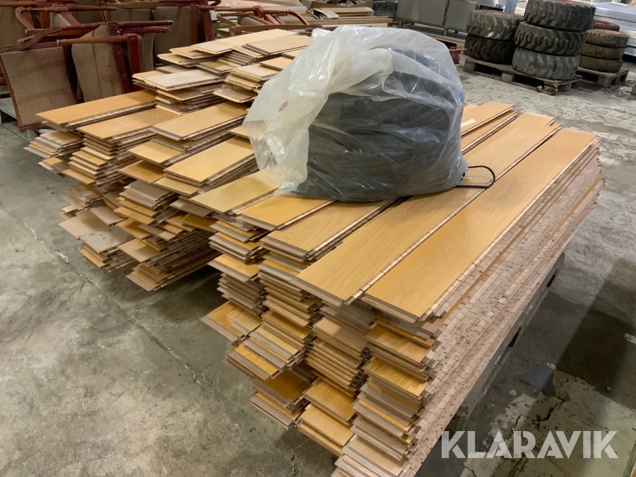 Skeppsgolv ek ca 60 m2
