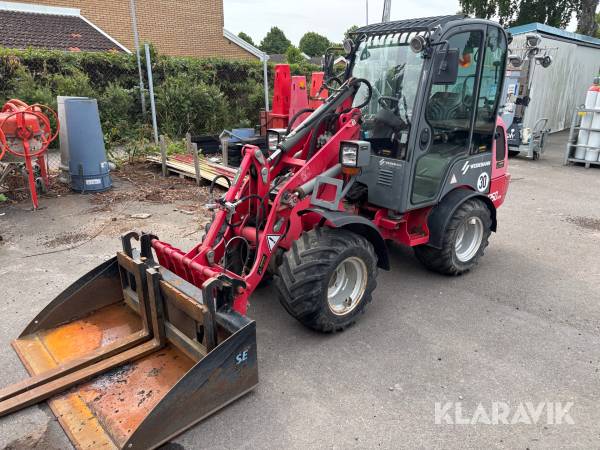 Hjullastare Weidemann 1250 CX35 med skopa och gafflar