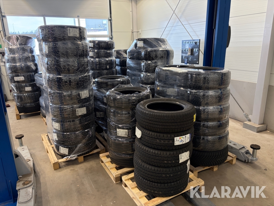 Parti med nya sommar och vinterdäck 159st