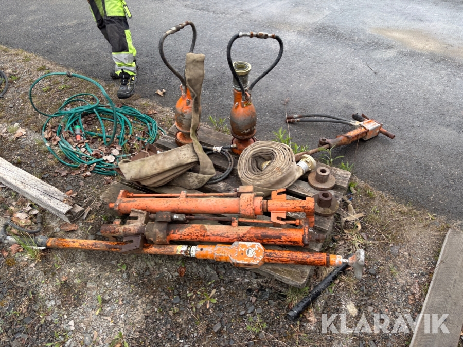 Vattenpumpar med slangar mm Stanley