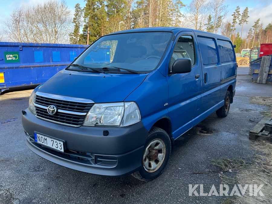 Skåpbil Toyota HiAce 4x4
