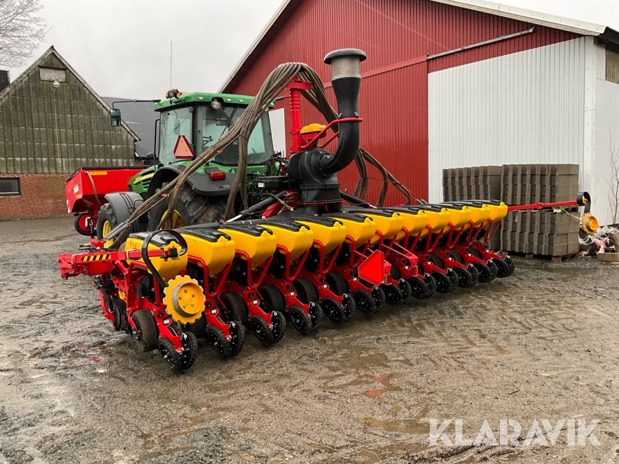 Såmaskin Väderstad Tempo TPV 12 med gödningsbehållare