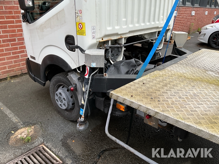 Billift Nissan NT 400 med GSR-lift