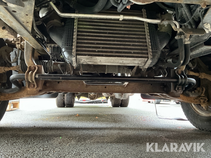 Billift Nissan NT 400 med GSR-lift