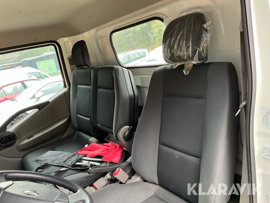Billift Nissan NT 400 med GSR-lift