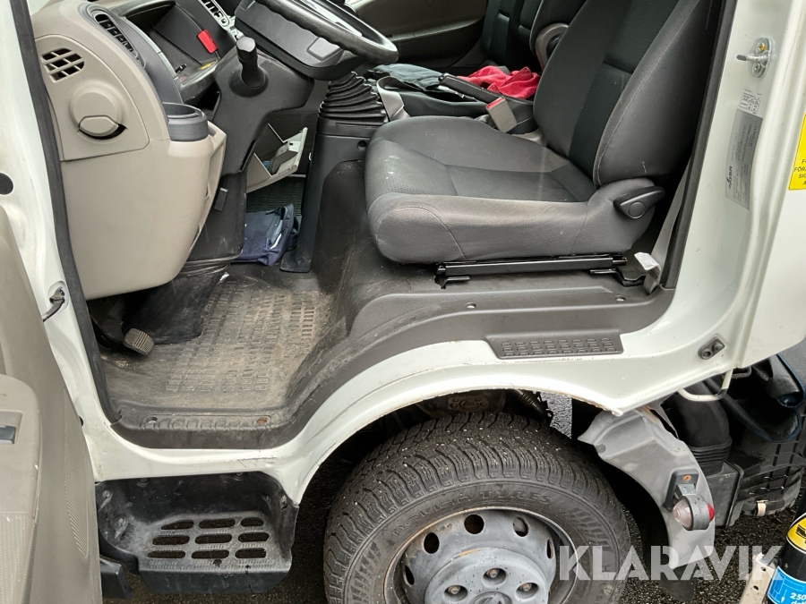 Billift Nissan NT 400 med GSR-lift