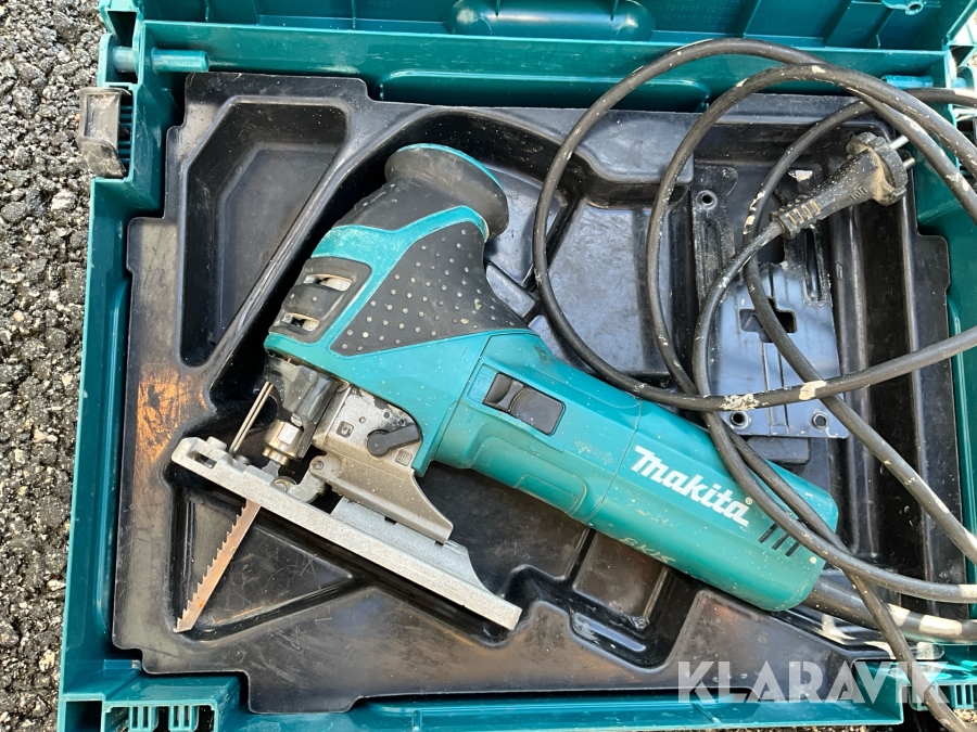 Sticksåg Makita 4351FCT