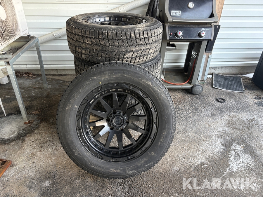 Däck på fälg pickup Outlaw American Wheels Toyo GSI-6LS Observe