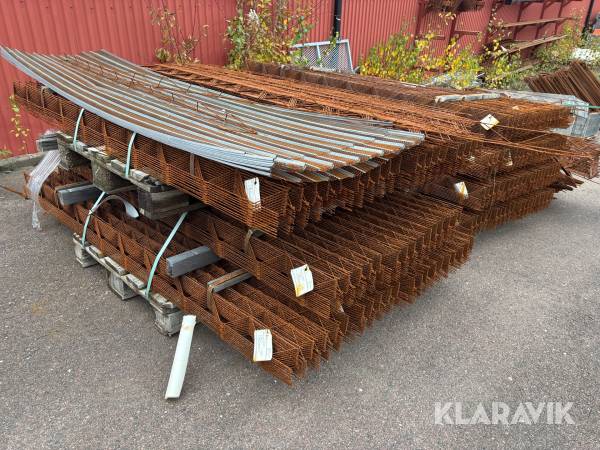 Armeringsdistaner ca 350 st