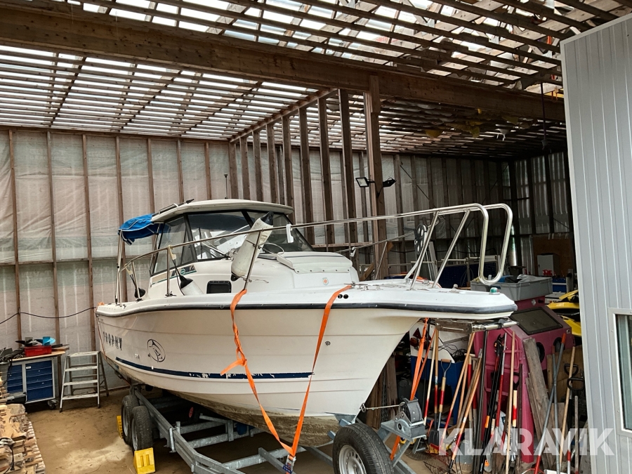 Båt Bayliner Trophy 2352WA
