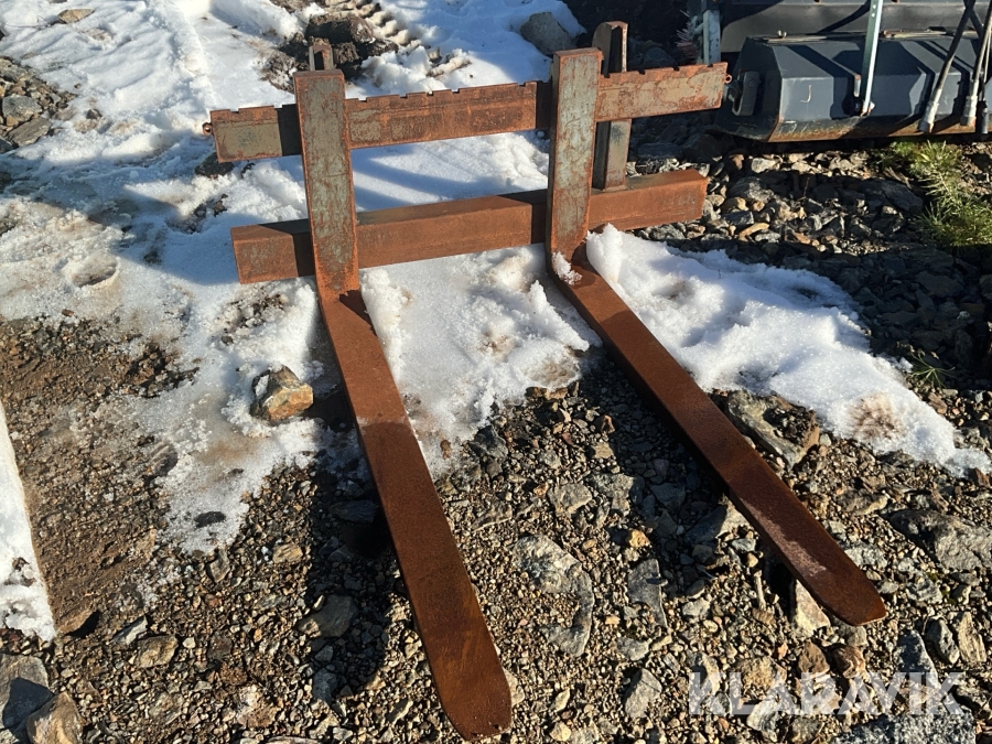 Pallgafflar SE 2,5Ton med SMS/Trima fäste