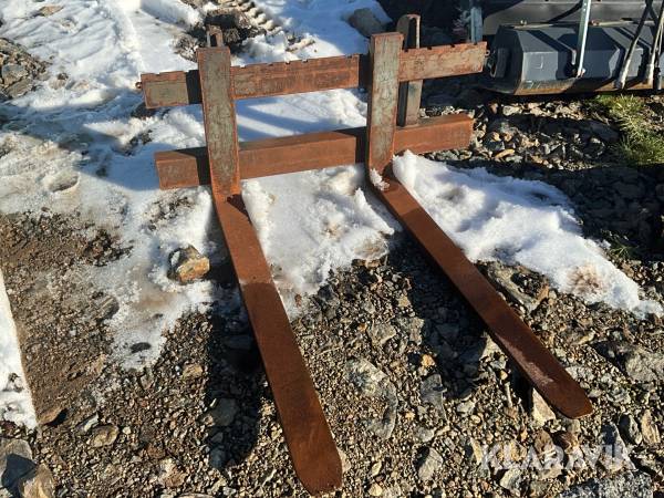 Pallgafflar SE 2,5Ton med SMS/Trima fäste