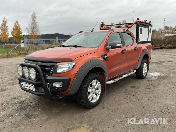 Pickup Ford Ranger 3.2  TDCi 4x4 med hundkåpa