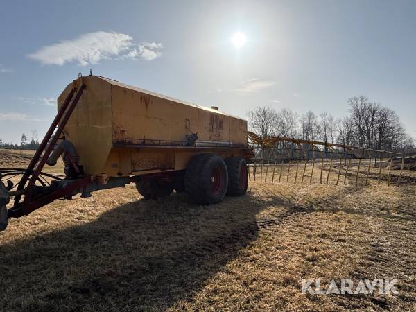 Gödselspridare OLBY 18B4