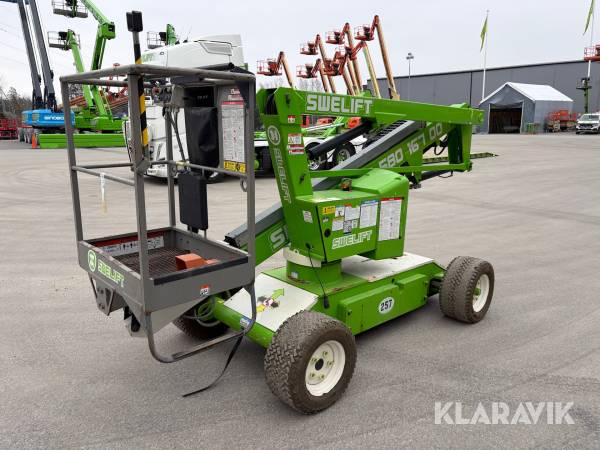 Vikbomslift Nifty HR 12 NE