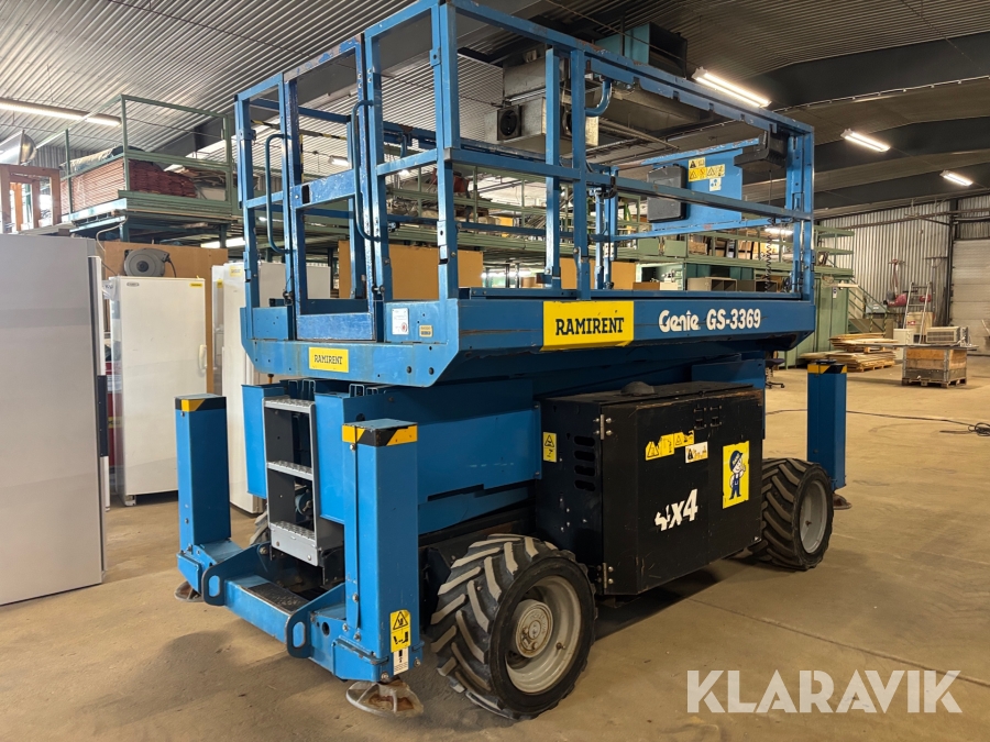 Saxlift Genie GS3369RT 12meter / Diesel