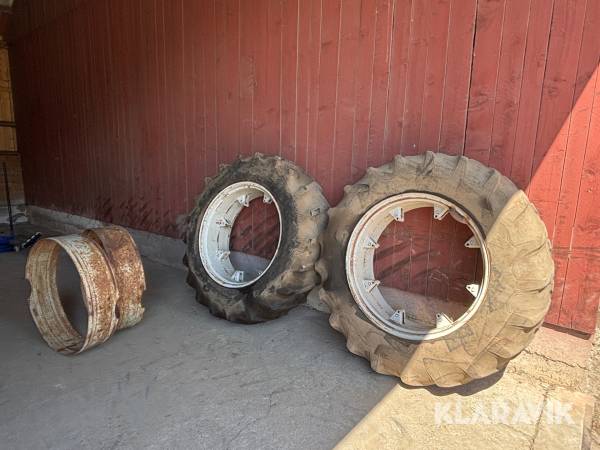 Dubbelmontage Firestone 18.4-38 2st