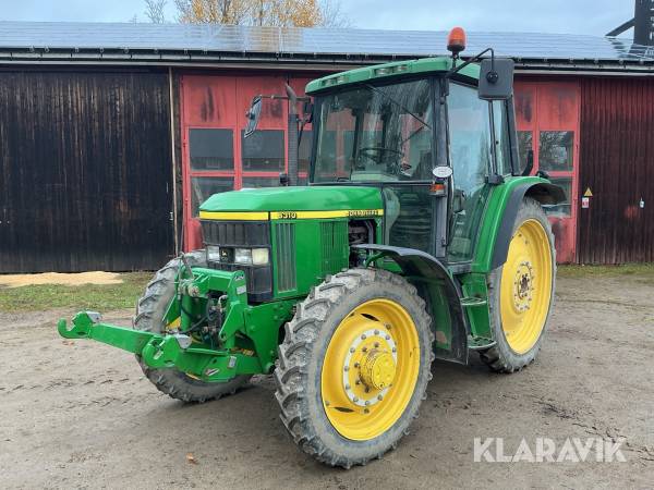 Traktor John Deere 6310 med krypväxel