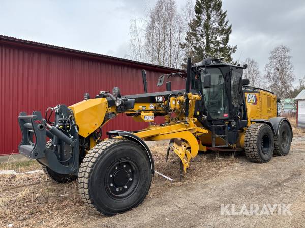 Väghyvel CAT 150AWD