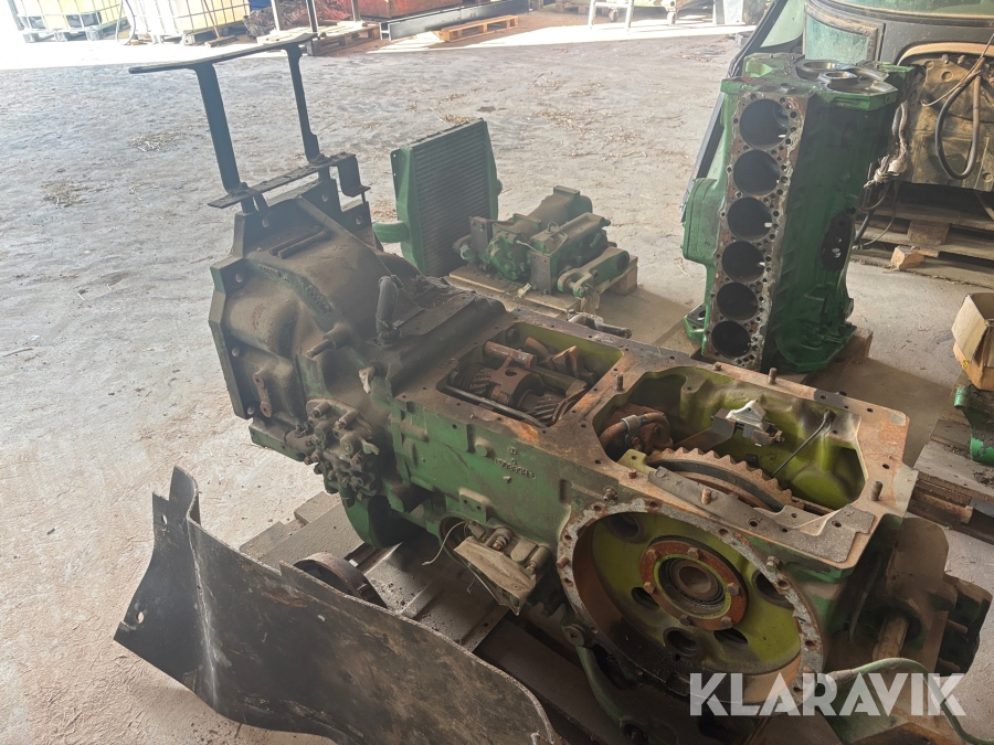 Växellåda och bakaxel till John Deere 4440