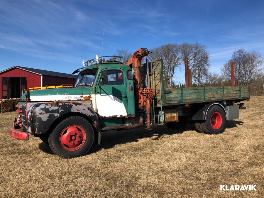 Veteranlastbil med kran  Volvo  N84-47 