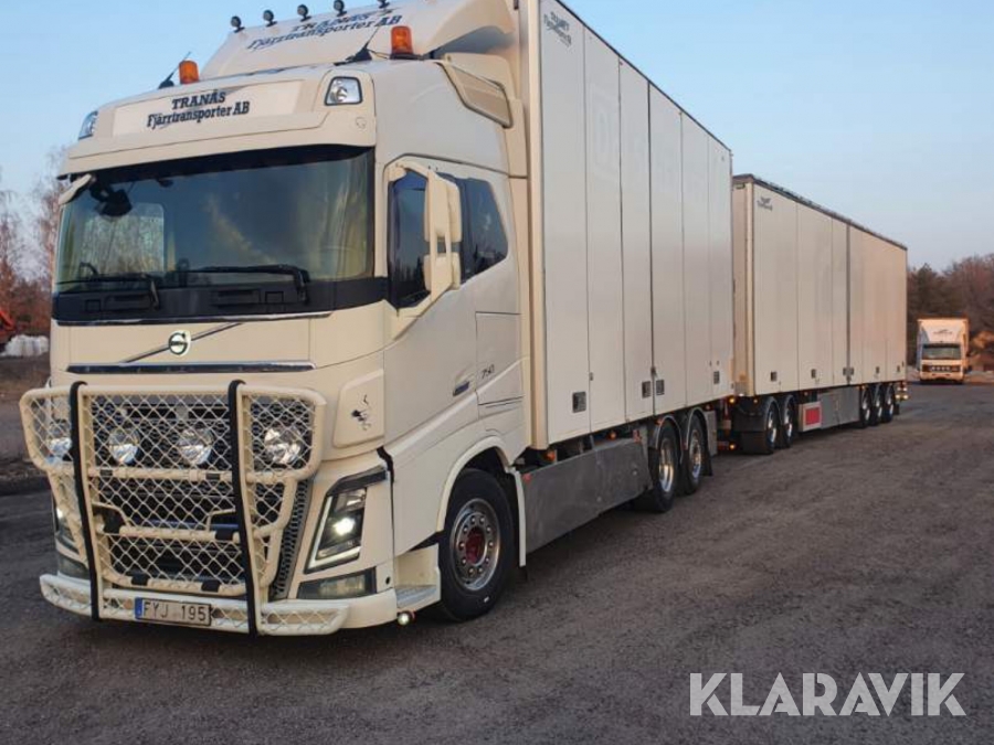 Skåpbil Volvo FH16 6x2 komplett ekipage