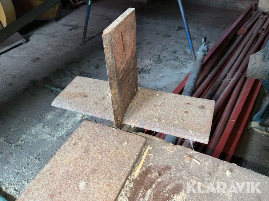 Vedkap, vedklyv och transportör