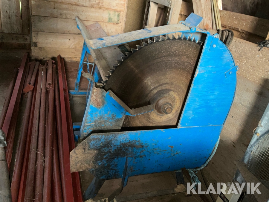 Vedkap, vedklyv och transportör