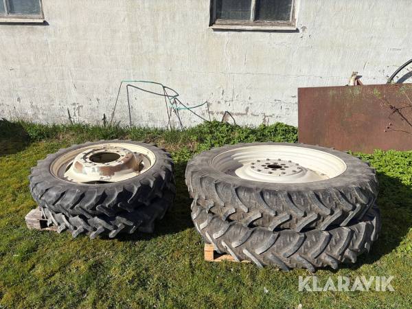 Traktordäck fram & bak 9.5R36 & 12.4R46