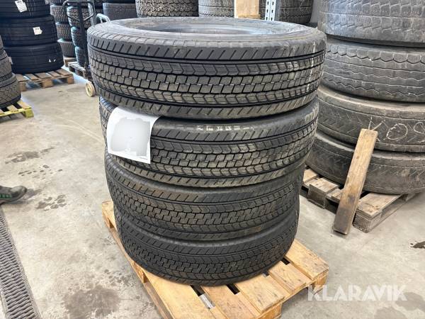 Däck Bridgestone RW-Steer 001 295/80R22,5 fyra styck
